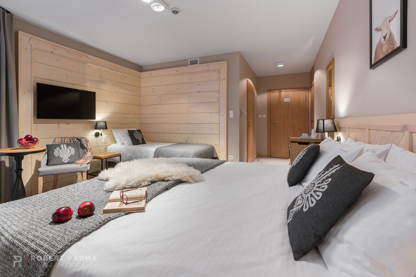 Hotel Foluszowy Potok – zdjęcie sypialni w stylu rustykalnym